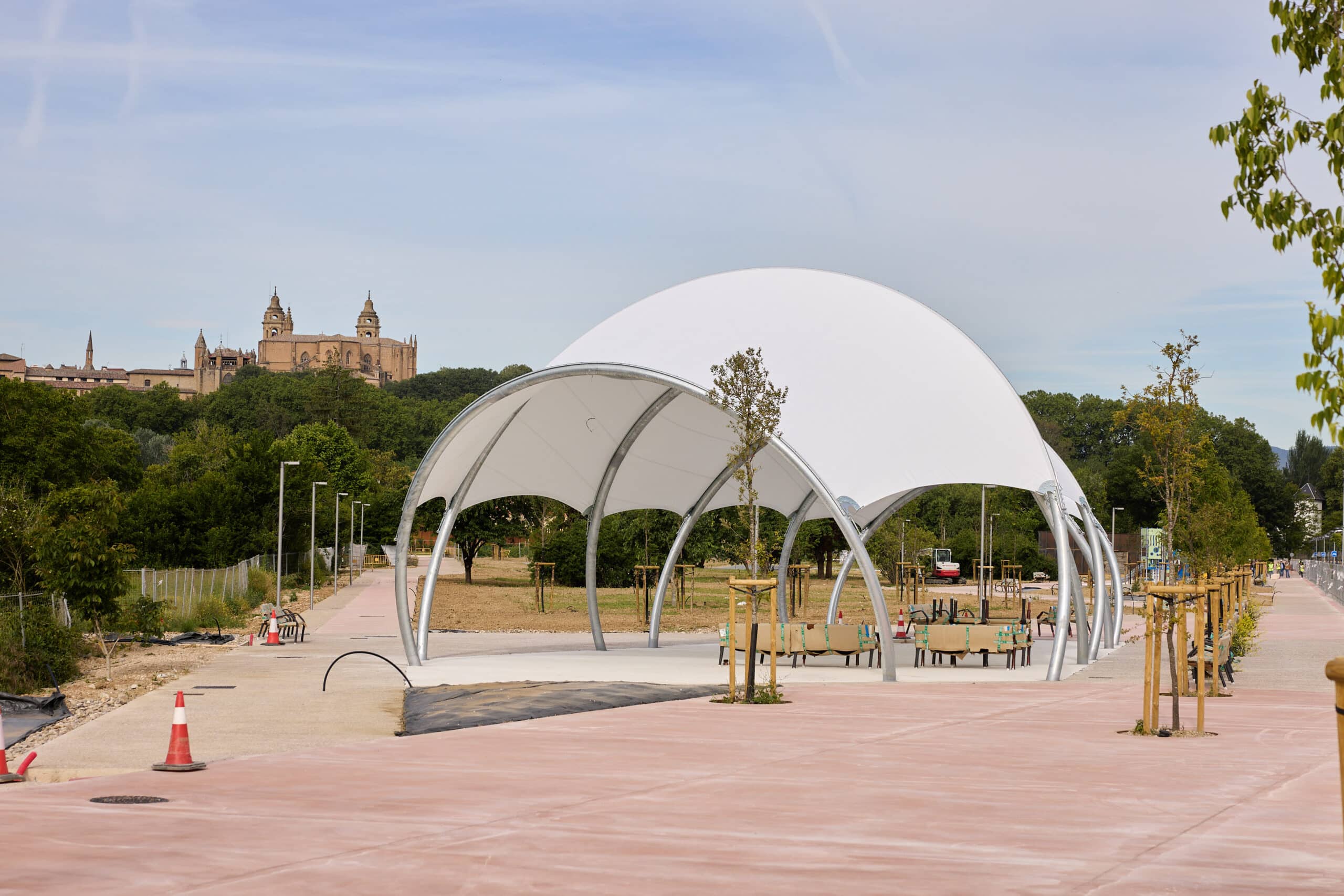 Parque de la Magdalena: vivir abrazado por la naturaleza en Txantrea Sur